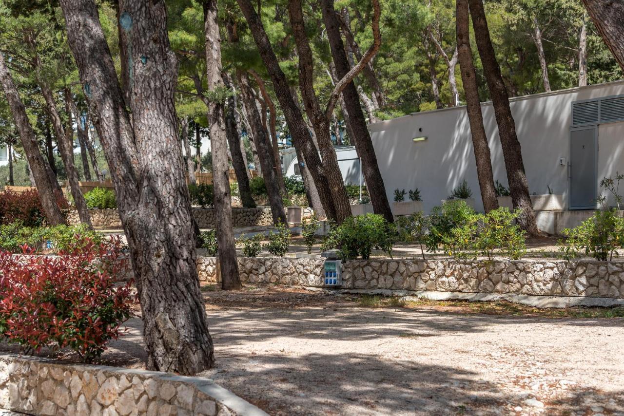 Riviera Mobile Home Makarska Exteriör bild